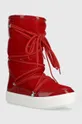 Chiara Ferragni stivali da neve rosso