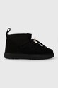 Semišové sněhule Inuikii Classic Low zateplené černá 75202.006.Black