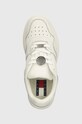 Tommy Jeans sneakersy skórzane TJW RETRO BASKET FLATFORM CHARM biały EN0EN02245