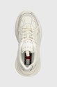 Tommy Jeans sneakersy TJW FUR FASHION RUNNER LC WL biały EN0EN02247