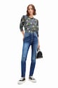 Desigual jeansi albastru 23WWDD90