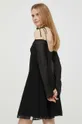 Платье Calvin Klein Jeans  Основной материал: 70% Лиоцелл, 30% Полиамид Подкладка: 100% Полиэстер