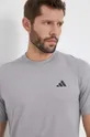 сірий Тренувальна футболка adidas Performance Train Essentials Comfort