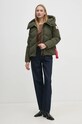 Бавовняний лонгслів Pepe Jeans FINNA PL505937 зелений AW24
