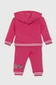 Хлопковый костюм для младенцев Guess розовый