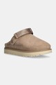Semišové pantofle UGG Goldenstar Clog další béžová 1138252.SAN