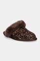 Пантофи UGG Scuffette Caspian кафяв 1158352.BCDR