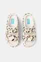 Шльопанці Crocs Squishmallows Cam Cozzy Sandal бежевий 210217.90H