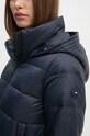 Péřová bunda Tommy Hilfiger WW0WW43581