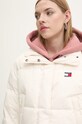 Пухова куртка Tommy Jeans DW0DW18820 бежевий