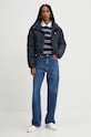Péřová bunda Tommy Jeans DW0DW18820 námořnická modř AW24