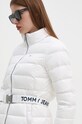 Μπουφάν με επένδυση από πούπουλα Tommy Jeans λευκό DW0DW18826