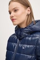 Péřová bunda Tommy Jeans námořnická modř DW0DW19926