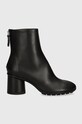 Kožené kotníkové boty AGL Curvy Bootie D245510PGSOFTY0000 černá AW24