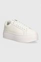 Kožené sneakers boty Calvin Klein Jeans BOLD PLATF LOW OH MG LTH imitace kůže bílá YW0YW01589