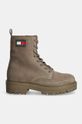 Tommy Jeans botki TJW URBAN LACE UP SUEDE EN0EN02630 beżowy AW24