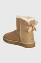 Obuwie UGG śniegowce zamszowe Mini Bailey Bow II 1016501.SAN beżowy