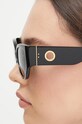 Солнцезащитные очки LINDA FARROW CONNIE LFL1425C1SUN чёрный SS25