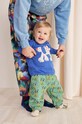 Bobo Choses pantaloni de trening din bumbac pentru bebeluși Faraway Castle 224AB061 verde