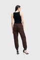 Ľanové nohavice AllSaints VAL W016TB burgundské