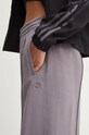 Хлопковые спортивные штаны adidas Originals фиолетовой IY9711