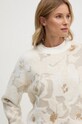 Свитер Lacoste бежевый AF2587