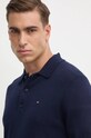 Pulover s dodatkom kašmira Tommy Hilfiger mornarsko plava MW0MW36519