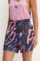 Puma pantaloni scurți de antrenament Cherry on Top tricotaj negru 682295
