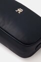 Kabelka Tommy Hilfiger námořnická modř AW0AW16475