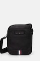 Tommy Hilfiger saszetka nie mieści A4 czarny AM0AM12711
