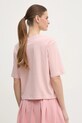 Одежда Хлопковая футболка Guess V4BI21.I3Z14 розовый