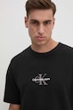 Bavlněné tričko Calvin Klein Jeans černá J30J325645
