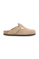 Birkenstock klapki zamszowe Boston bez obcasa beżowy 1030883