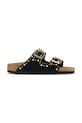 Birkenstock klapki zamszowe Arizona Rivet płaski czarny 1030348