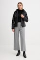 Яке Gaudi 521BD35002 черен AW25
