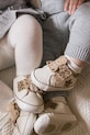 Βρεφικά παπούτσια Mayoral Newborn συνθετικό μπεζ 9966.2N.Newborn.9BYA