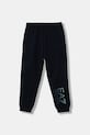 Dětské bavlněné tepláky EA7 Emporio Armani 7B000172.AF13512 námořnická modř AW25