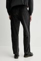 Odzież adidas Originals spodnie welurowe Sst Tp JW8377 czarny