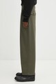 Maison Kitsuné spodnie bawełniane Relaxed Pleated PM01125WW9043 zielony AW25