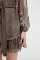 Guess rochie din mătase CAMILLA W5BK76.WE550 maro