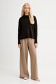 Pulover z volno Sessun 24109009 rjava AW25