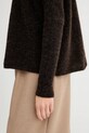 Pulover z volno Sessun 24109009 rjava