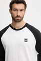 Bombažna majica z dolgimi rokavi adidas Originals Graphic Lo Tee bela JW0164