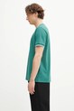 Βαμβακερό μπλουζάκι Fred Perry M1588V πράσινο AW25