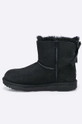 UGG - Χειμερινά Παπούτσια Mini Bailey Bow II dziecięce  Πάνω μέρος: Δέρμα σαμουά Εσωτερικό: Μαλλί μερινός Σόλα: Συνθετικό ύφασμα