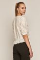 Bawełniana bluzka damska z ozdobnymi haftami biała 100 % Bawełna