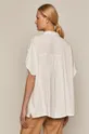 biały Koszula damska z ażurowym elementem biała