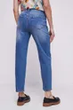 Jeansy damskie mom fit kolor niebieski Materiał zasadniczy: 98 % Bawełna, 2 % Elastan, Podszewka: 100 % Bawełna