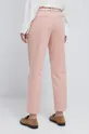 Kalhoty dámské růžová barva  Hlavní materiál: 98 % Bavlna, 2 % Elastan Jiné materiály: 100 % Bavlna