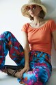 Spodnie damskie wzorzyste kolor multicolor RS23.SPDC01 multicolor RS23